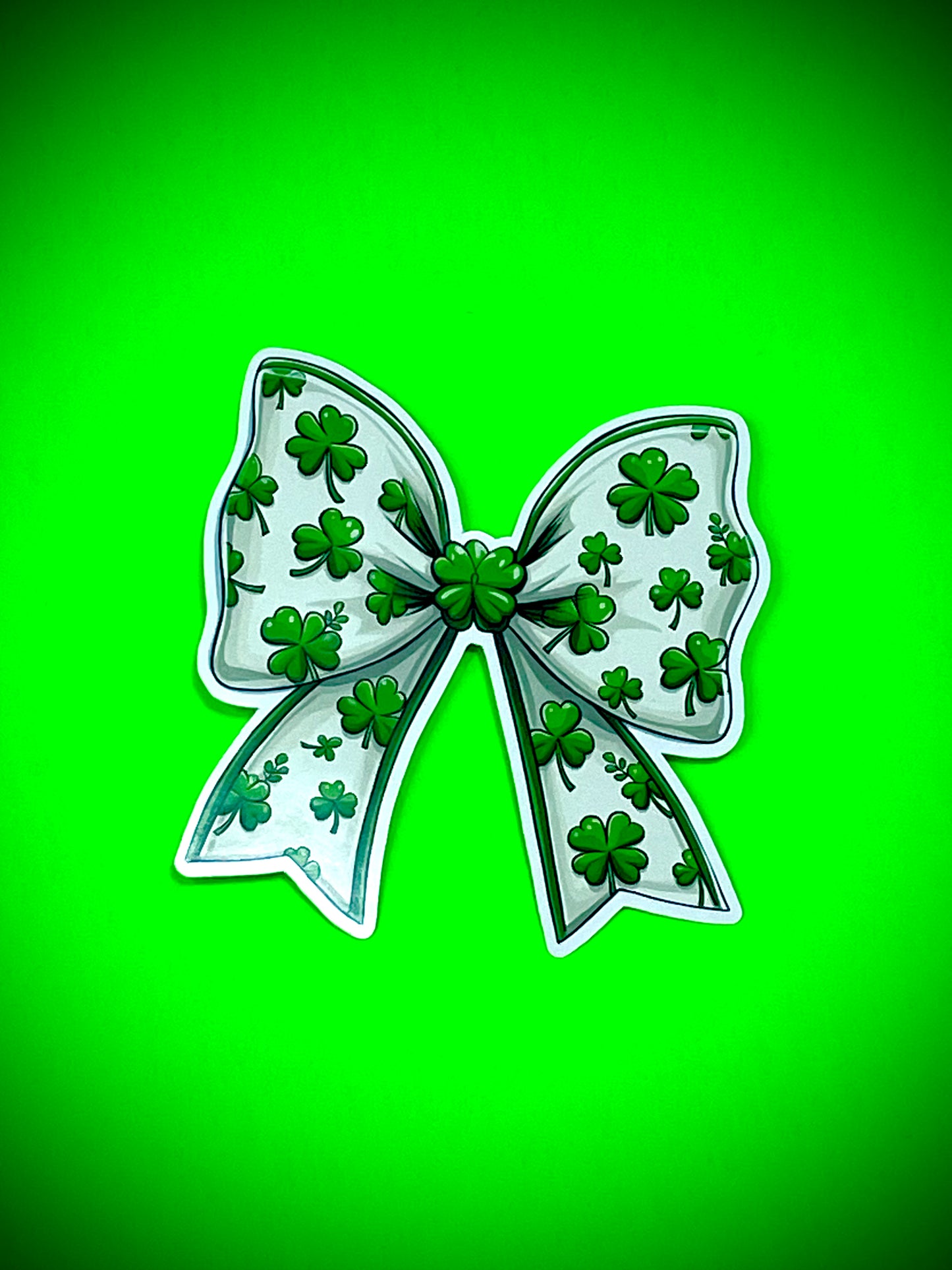Clover Bow
